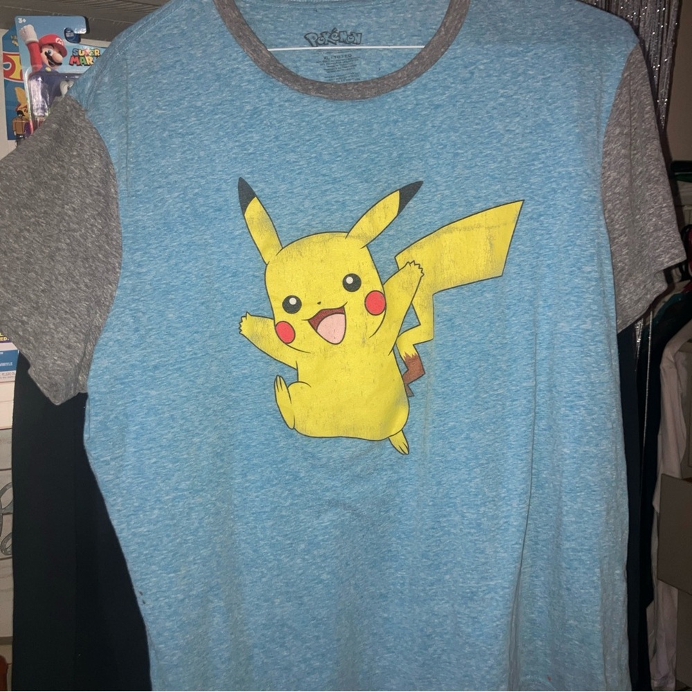 Men’s Size XL Extra Large Pokemon Pikachu Blue Grey T Shirt Short Sleeve